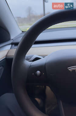 Позашляховик / Кросовер Tesla Model Y 2023 в Кропивницькому