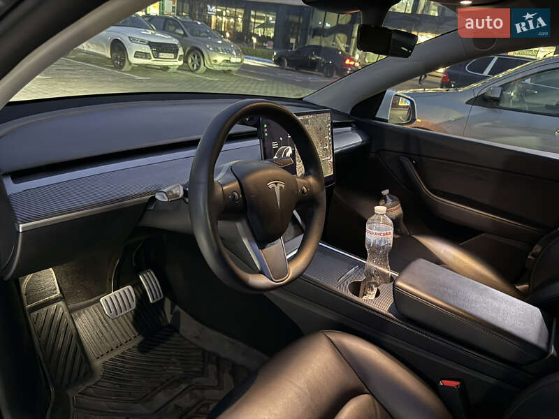 Позашляховик / Кросовер Tesla Model Y 2021 в Одесі