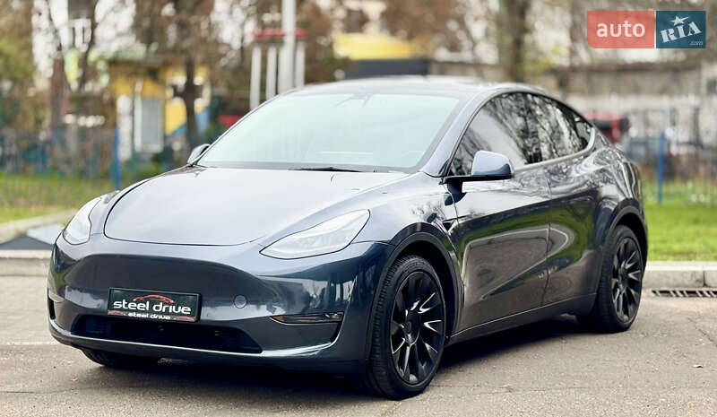 Позашляховик / Кросовер Tesla Model Y 2022 в Миколаєві