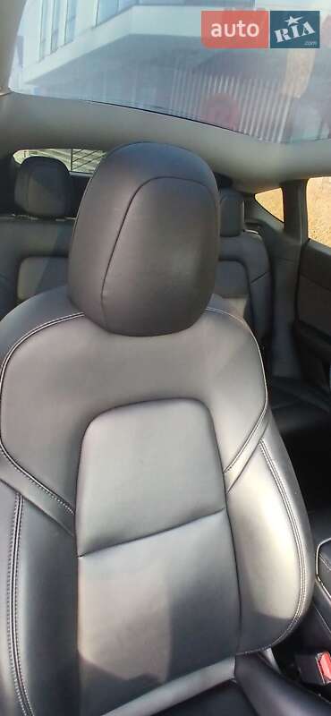 Внедорожник / Кроссовер Tesla Model Y 2020 в Хмельницком фото 25 Внедорожник / Кроссовер Tesla Model Y 2020 в Хмельницком