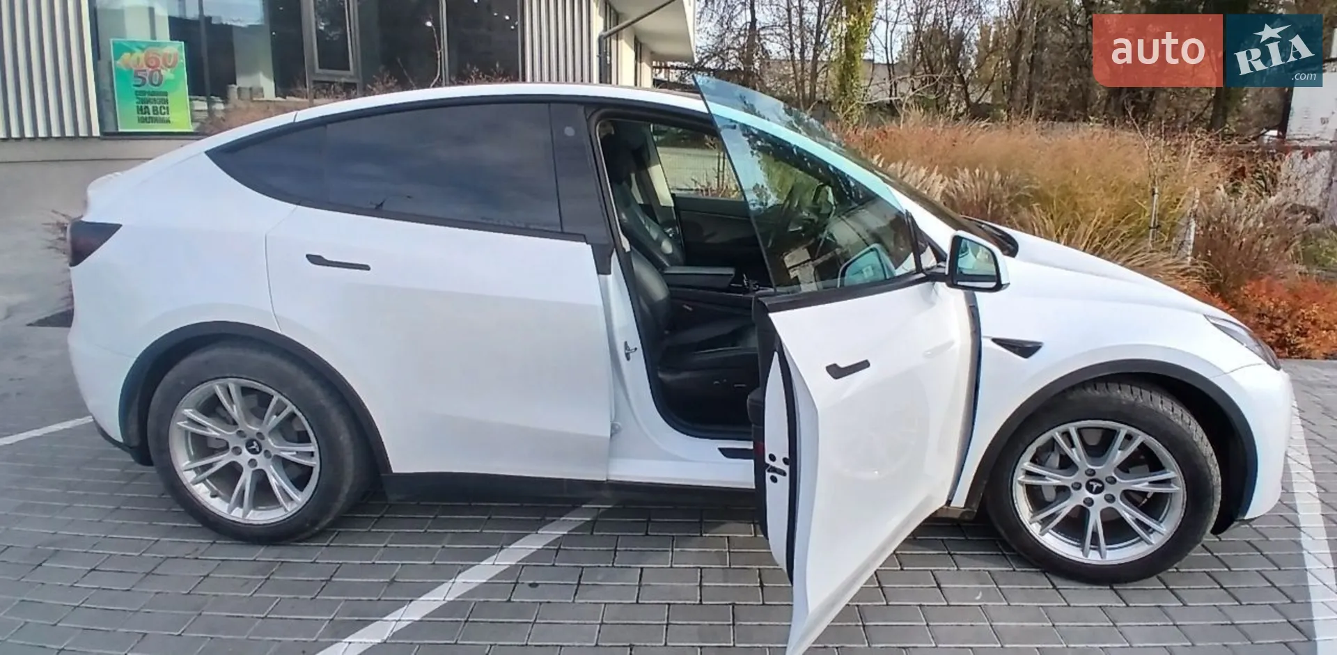 2020 Tesla Model Y - мініатюра 14