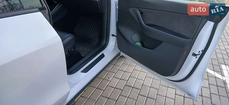 Внедорожник / Кроссовер Tesla Model Y 2020 в Хмельницком фото 33 Внедорожник / Кроссовер Tesla Model Y 2020 в Хмельницком