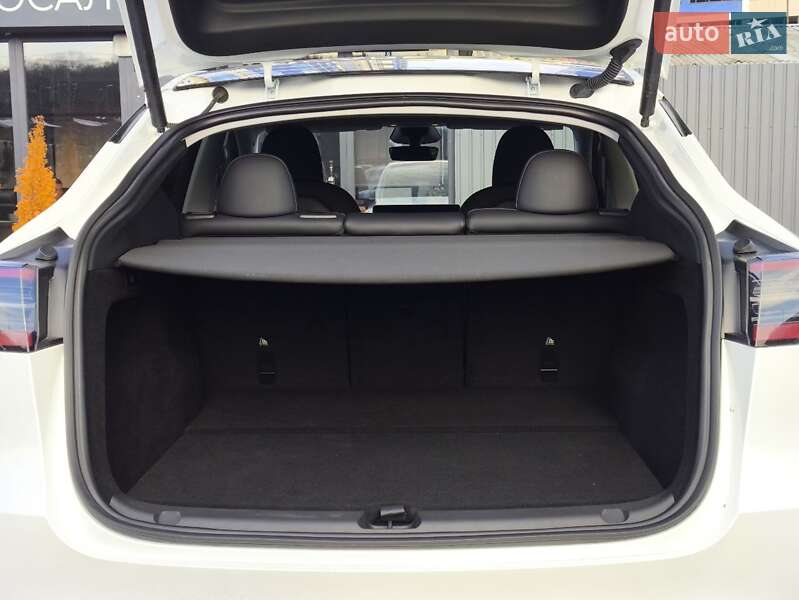 Внедорожник / Кроссовер Tesla Model Y 2024 в Киеве фото 34 Внедорожник / Кроссовер Tesla Model Y 2024 в Киеве