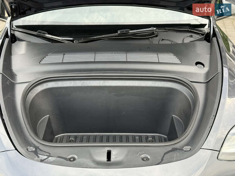 Позашляховик / Кросовер Tesla Model Y 2024 в Стрию фото 80 Позашляховик / Кросовер Tesla Model Y 2024 в Стрию