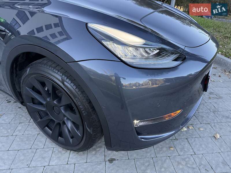Внедорожник / Кроссовер Tesla Model Y 2022 в Львове