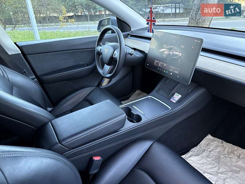 Внедорожник / Кроссовер Tesla Model Y 2022 в Львове