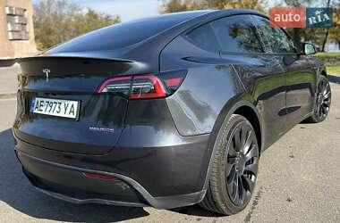 Внедорожник / Кроссовер Tesla Model Y 2024 в Кривом Роге