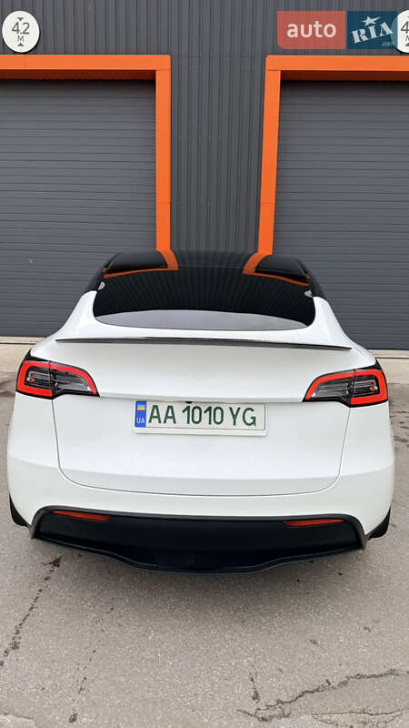 Позашляховик / Кросовер Tesla Model Y 2023 в Броварах фото 10 Позашляховик / Кросовер Tesla Model Y 2023 в Броварах