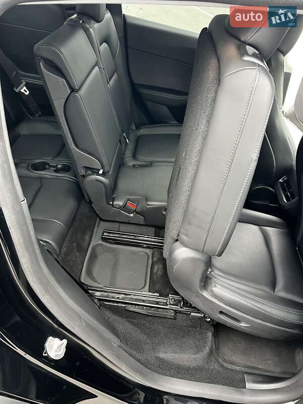 Позашляховик / Кросовер Tesla Model Y 2023 в Дніпрі