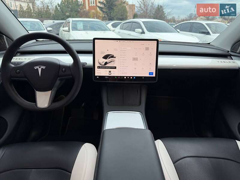 Внедорожник / Кроссовер Tesla Model Y 2023 в Харькове