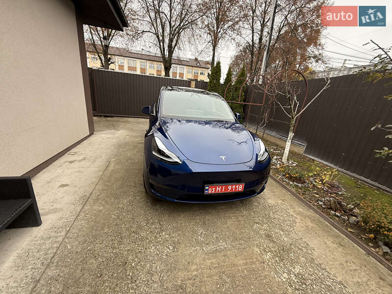Позашляховик / Кросовер Tesla Model Y 2024 в Бучі