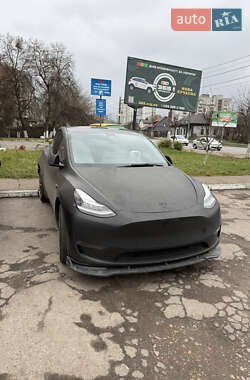 Внедорожник / Кроссовер Tesla Model Y 2021 в Житомире