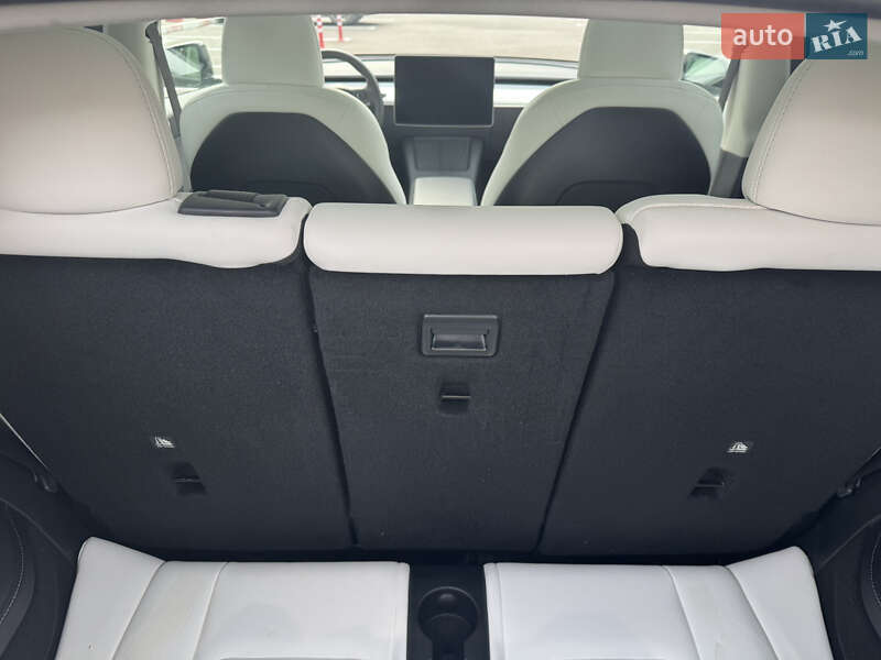 Внедорожник / Кроссовер Tesla Model Y 2024 в Харькове фото 17 Внедорожник / Кроссовер Tesla Model Y 2024 в Харькове