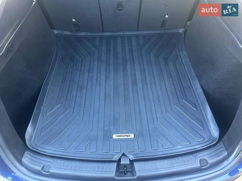 Позашляховик / Кросовер Tesla Model Y 2022 в Рівному