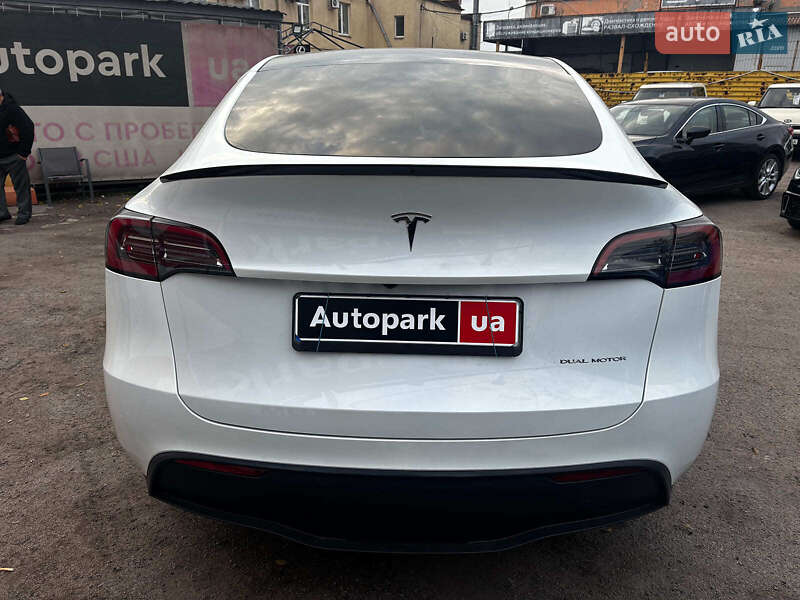 Позашляховик / Кросовер Tesla Model Y 2024 в Запоріжжі