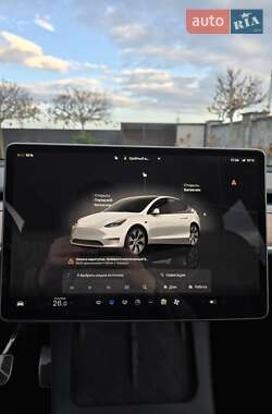 Внедорожник / Кроссовер Tesla Model Y 2023 в Ивано-Франковске