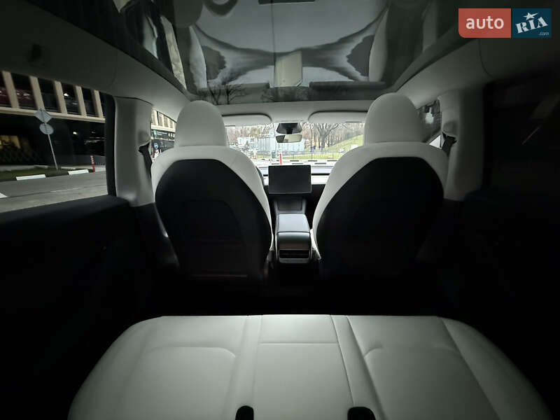 Внедорожник / Кроссовер Tesla Model Y 2024 в Харькове фото 13 Внедорожник / Кроссовер Tesla Model Y 2024 в Харькове