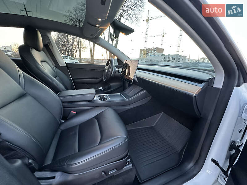 Позашляховик / Кросовер Tesla Model Y 2021 в Вінниці фото 20 Позашляховик / Кросовер Tesla Model Y 2021 в Вінниці