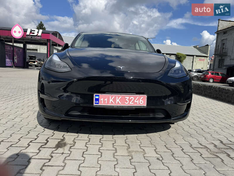 Внедорожник / Кроссовер Tesla Model Y 2024 в Львове