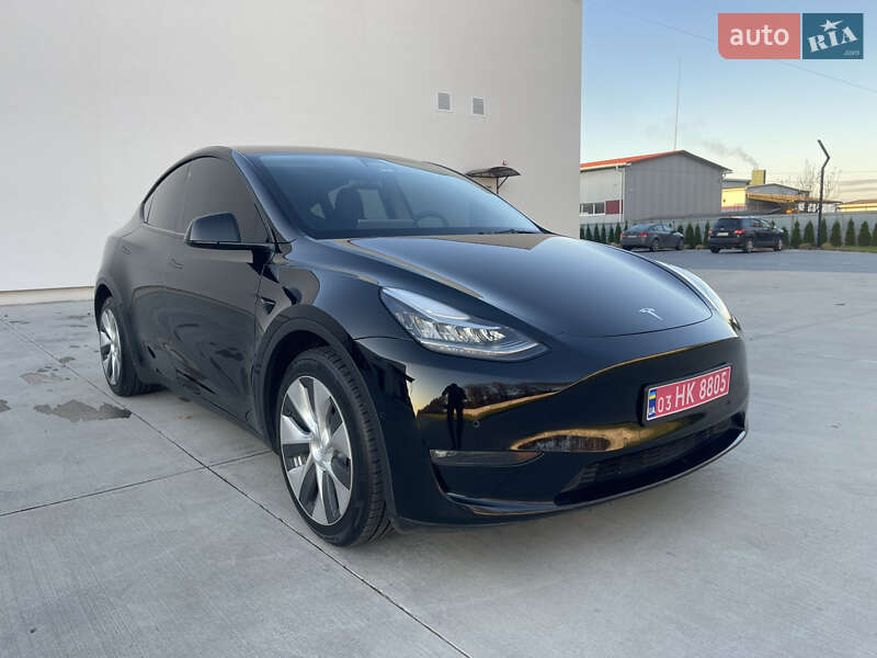 Позашляховик / Кросовер Tesla Model Y 2021 в Луцьку