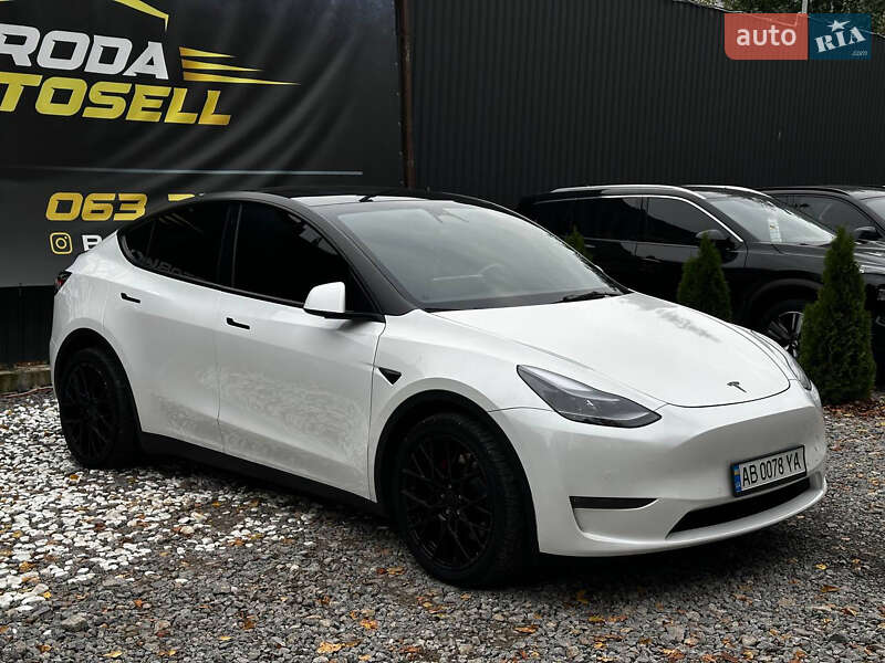 Tesla Model Y 2022