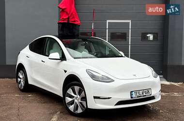 Позашляховик / Кросовер Tesla Model Y 2024 в Києві