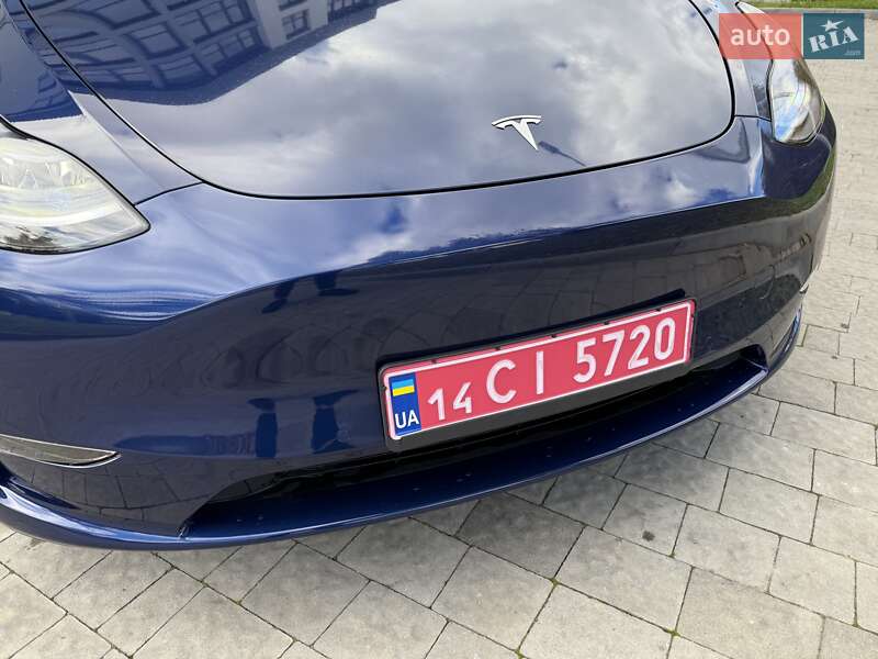 Позашляховик / Кросовер Tesla Model Y 2021 в Львові
