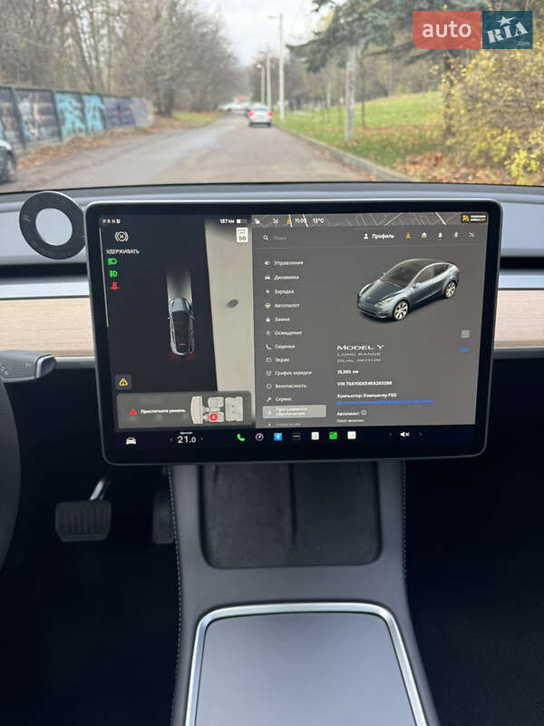 Внедорожник / Кроссовер Tesla Model Y 2024 в Львове