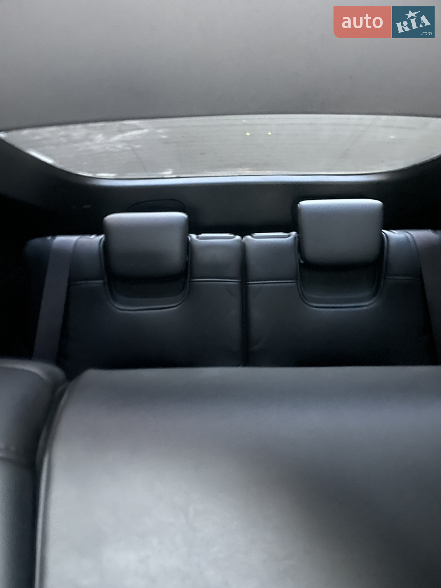 2022 Tesla Model Y - мініатюра 23