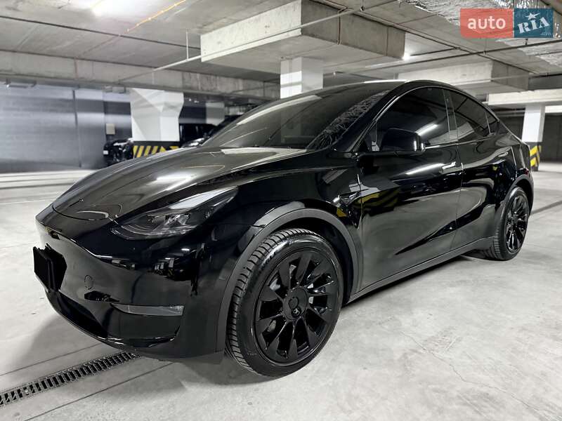 Внедорожник / Кроссовер Tesla Model Y 2023 в Днепре
