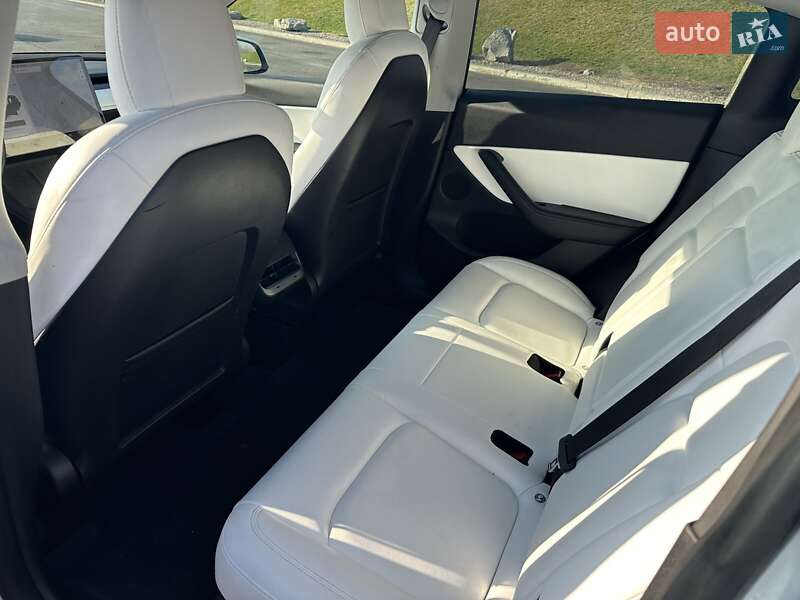 Внедорожник / Кроссовер Tesla Model Y 2022 в Днепре фото 10 Внедорожник / Кроссовер Tesla Model Y 2022 в Днепре