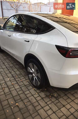 Внедорожник / Кроссовер Tesla Model Y 2021 в Одессе фото 4 Внедорожник / Кроссовер Tesla Model Y 2021 в Одессе