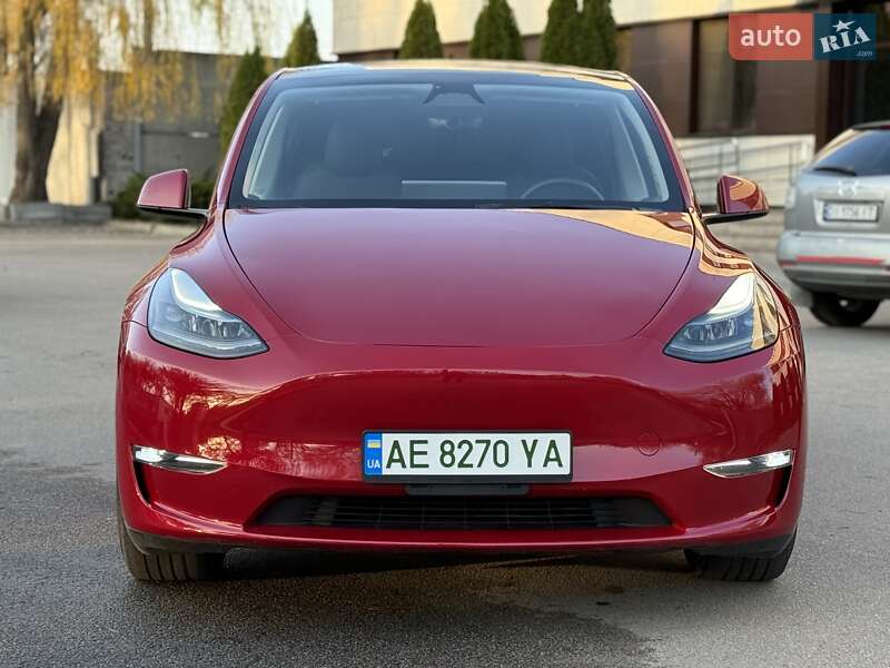 Позашляховик / Кросовер Tesla Model Y 2023 в Дніпрі фото 3 Позашляховик / Кросовер Tesla Model Y 2023 в Дніпрі