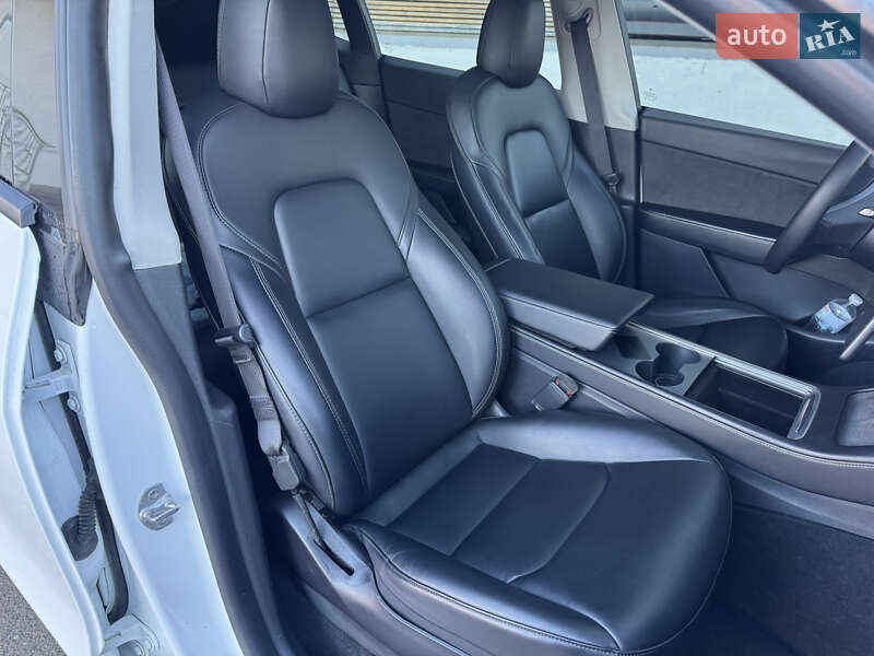 Внедорожник / Кроссовер Tesla Model Y 2021 в Мукачево фото 15 Внедорожник / Кроссовер Tesla Model Y 2021 в Мукачево