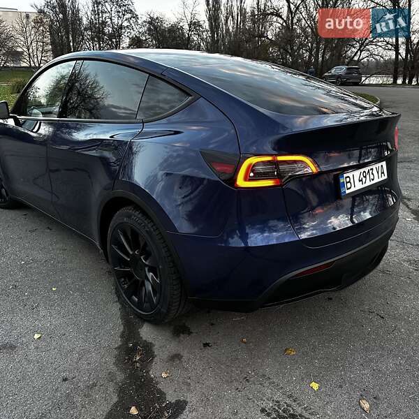 Внедорожник / Кроссовер Tesla Model Y 2024 в Кременчуге