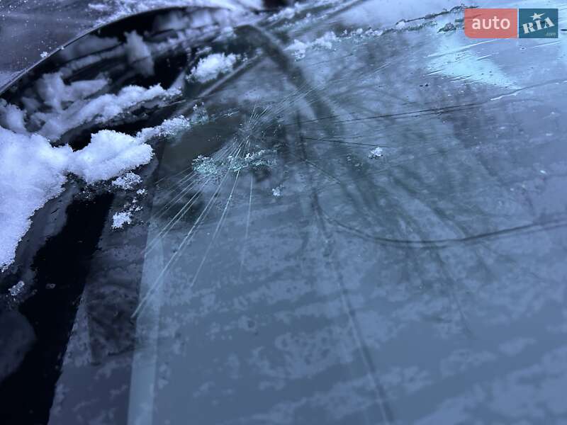 Внедорожник / Кроссовер Tesla Model Y 2023 в Львове