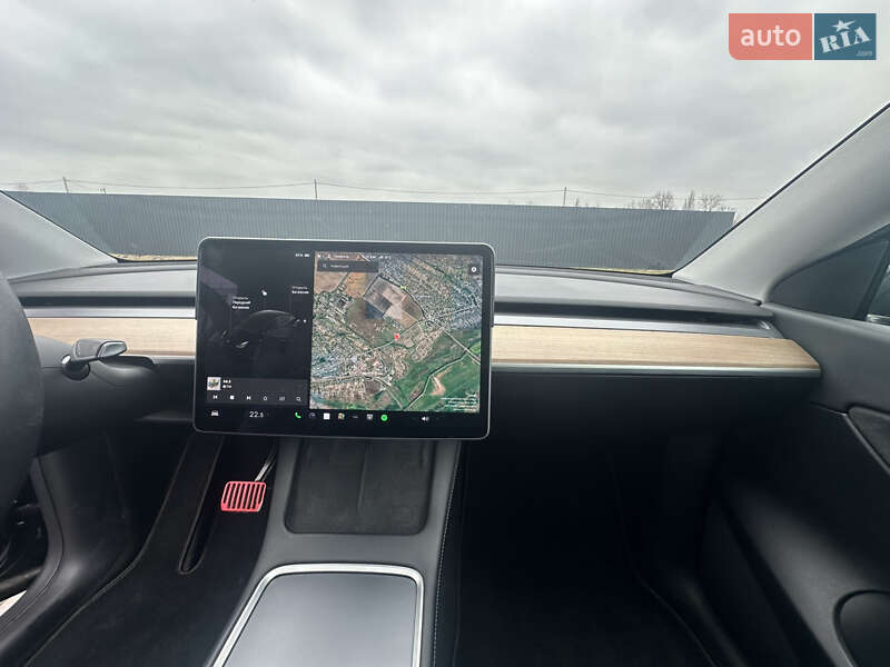 Внедорожник / Кроссовер Tesla Model Y 2021 в Киеве