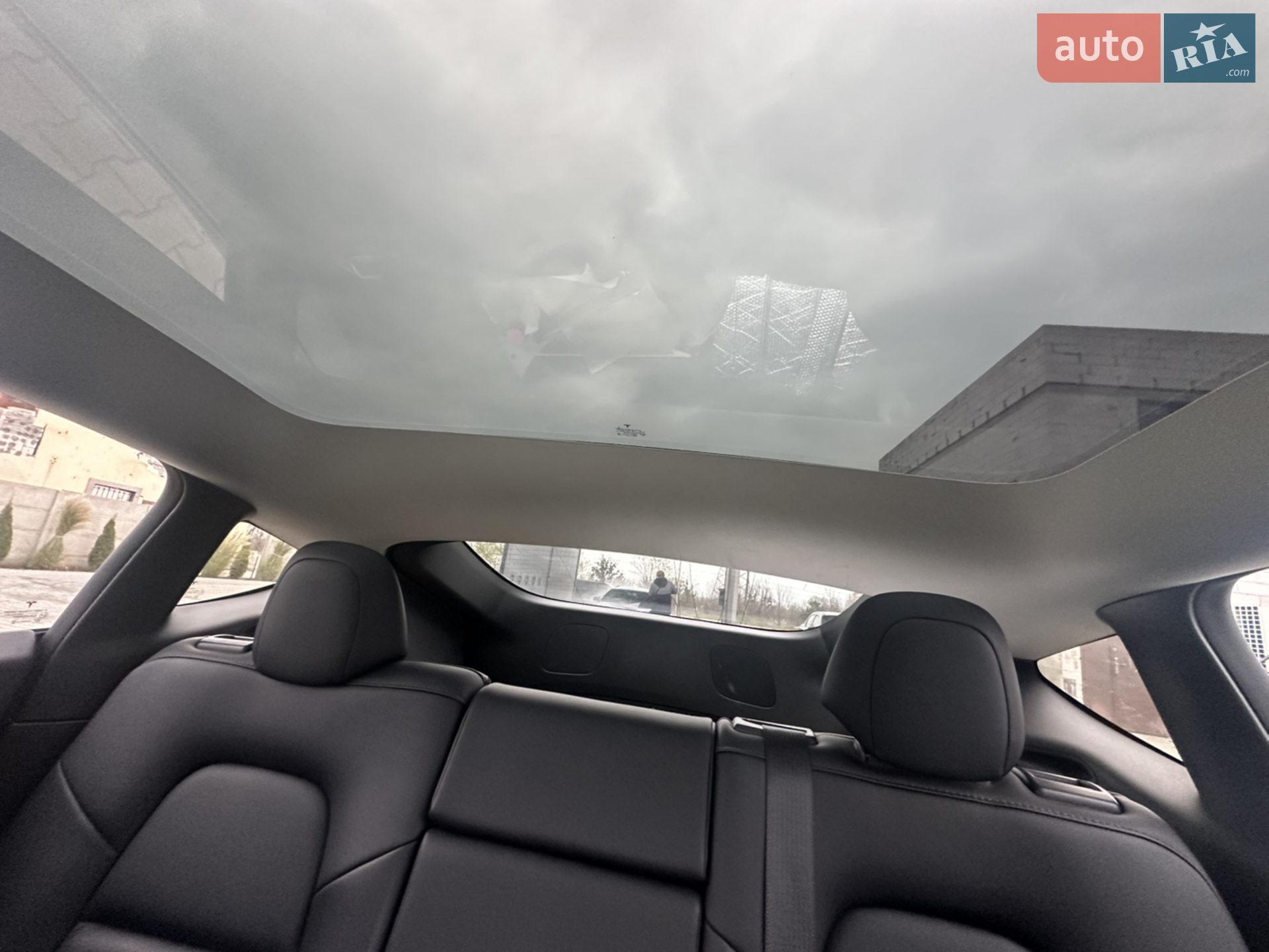 2021 Tesla Model Y - мініатюра 23