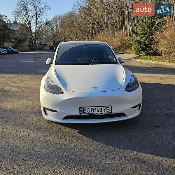 Позашляховик / Кросовер Tesla Model Y 2023 в Львові