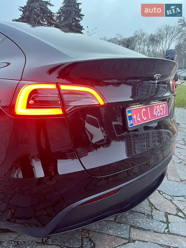 Внедорожник / Кроссовер Tesla Model Y 2023 в Кременчуге