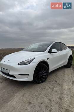 Внедорожник / Кроссовер Tesla Model Y 2021 в Киеве