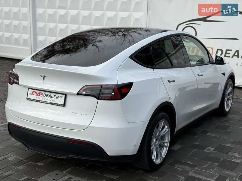 Внедорожник / Кроссовер Tesla Model Y 2022 в Киеве