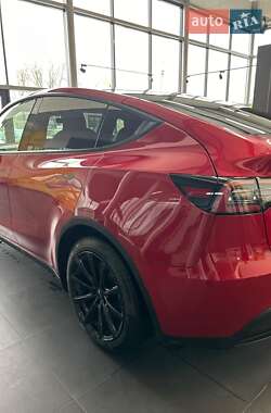 Внедорожник / Кроссовер Tesla Model Y 2020 в Тернополе