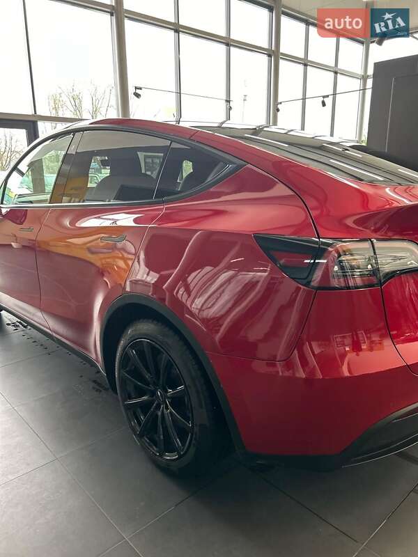 Внедорожник / Кроссовер Tesla Model Y 2020 в Тернополе