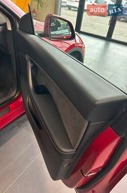 Внедорожник / Кроссовер Tesla Model Y 2020 в Тернополе