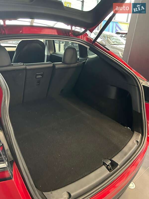 Внедорожник / Кроссовер Tesla Model Y 2020 в Тернополе