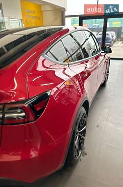 Внедорожник / Кроссовер Tesla Model Y 2020 в Тернополе