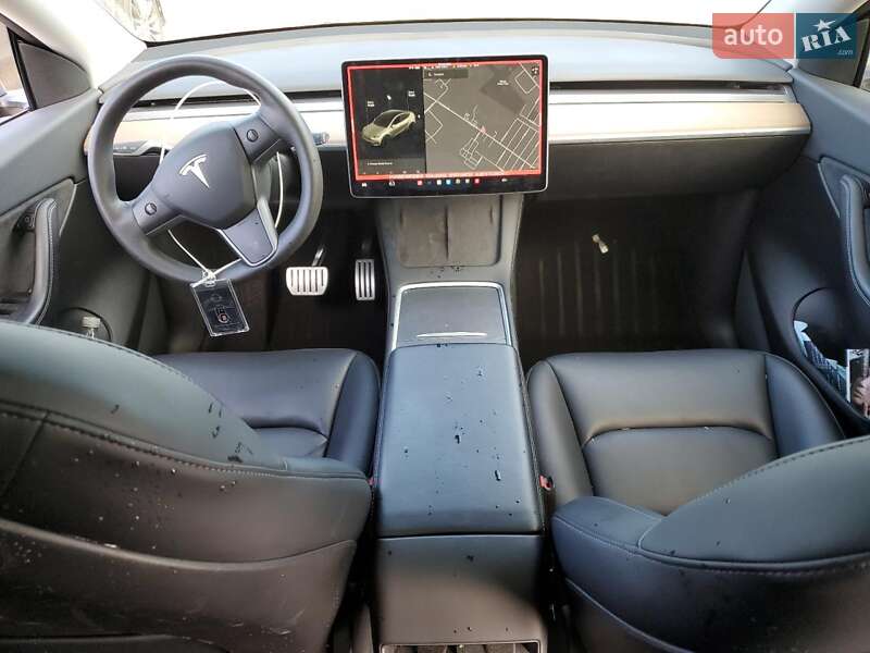 Позашляховик / Кросовер Tesla Model Y 2021 в Львові