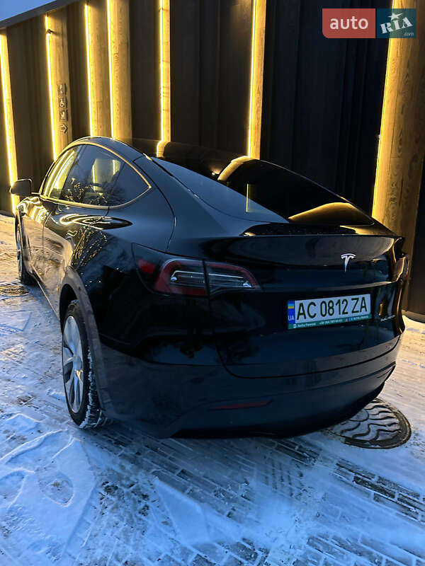 Внедорожник / Кроссовер Tesla Model Y 2022 в Луцке