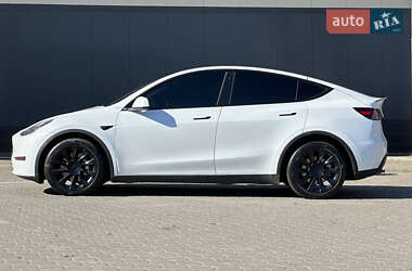 Внедорожник / Кроссовер Tesla Model Y 2022 в Киеве